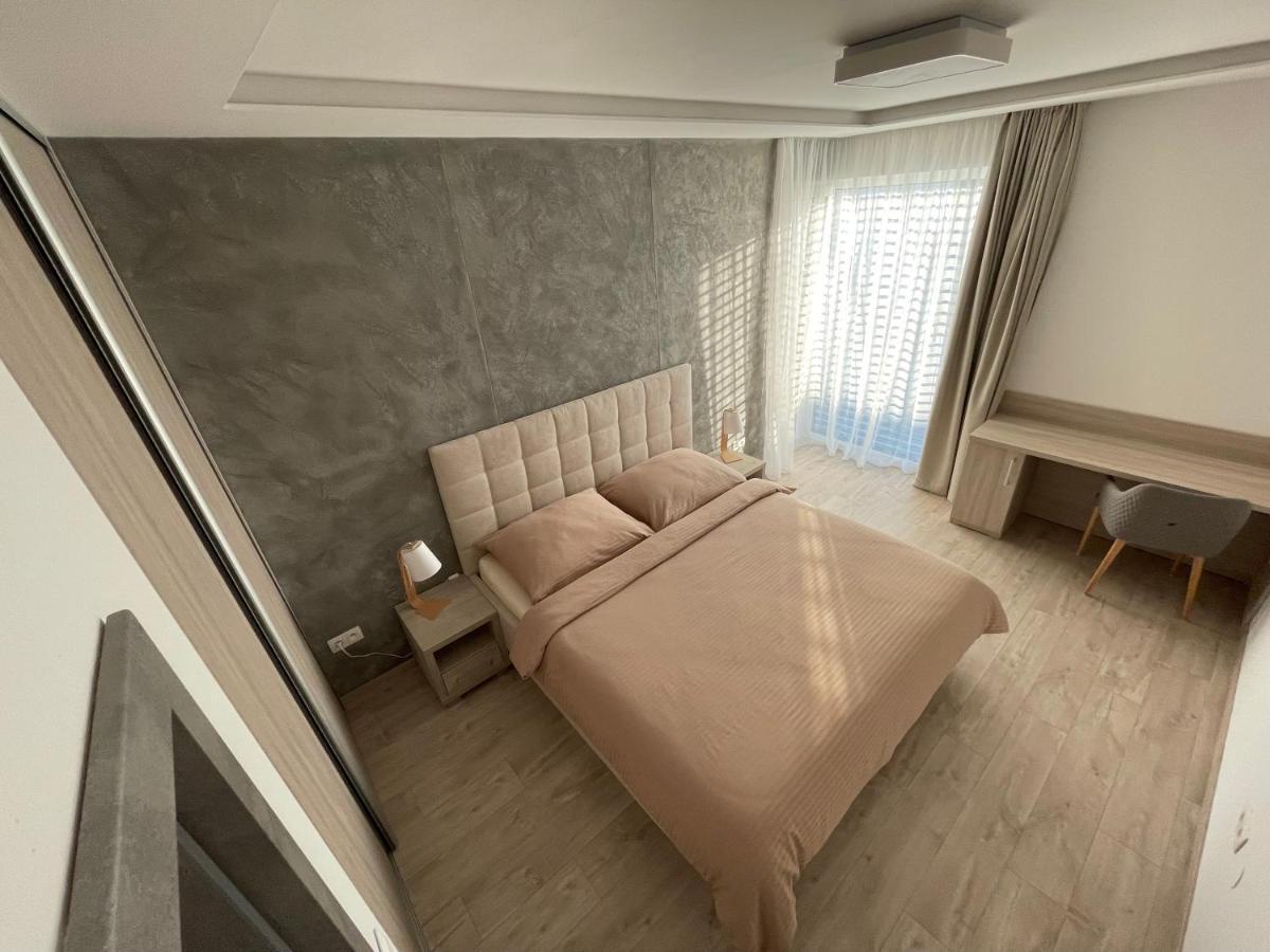 Greenbay Apartment With Free Parking Trenčín Dış mekan fotoğraf